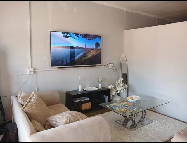 5 BEDROOM APARTMENT BLOCK FOR SALE IN WESTENBURG